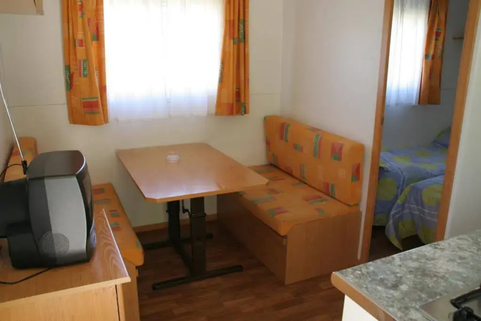 Camping Bungalow Parque Isábena