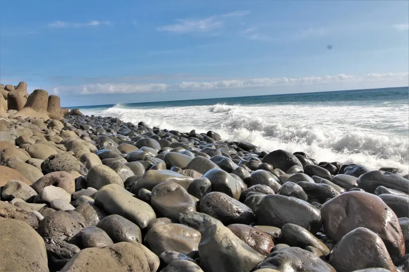 Paul do Mar Charming Apartment T2