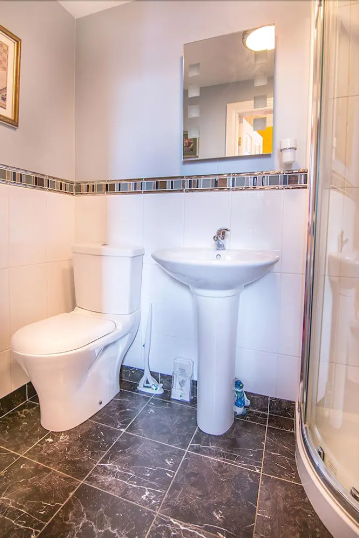 Creston Villa Guest House