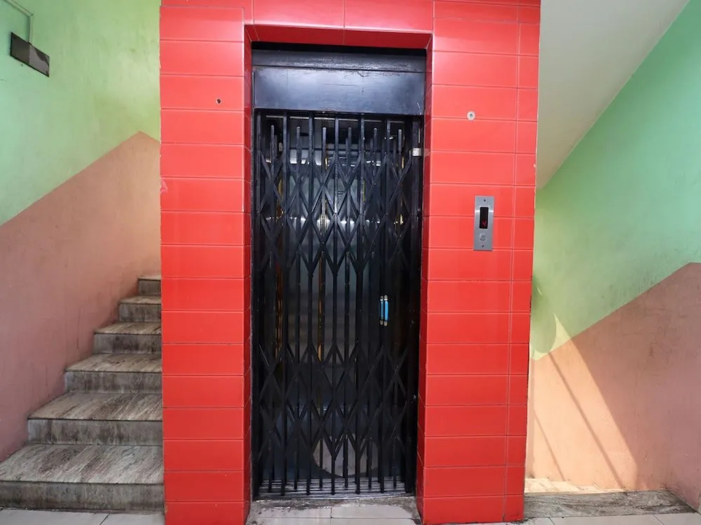 OYO 33455 Hotel Shivam