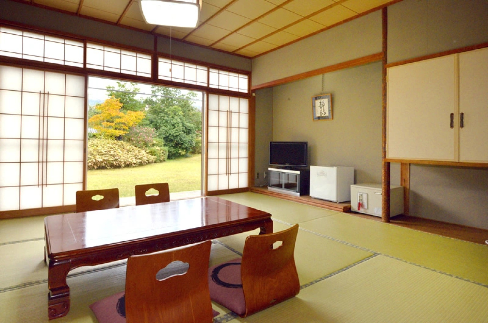 Kokuminshukusha Okuhamanako