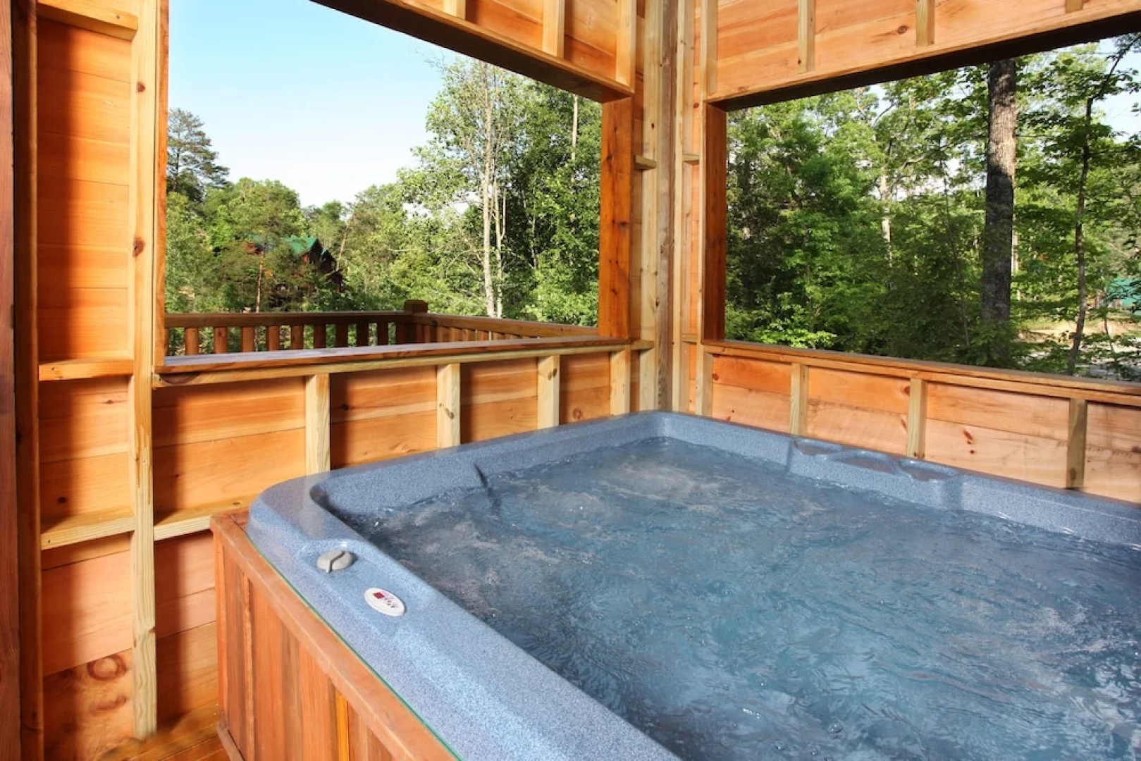 Off The Clock - Four Bedroom Cabin