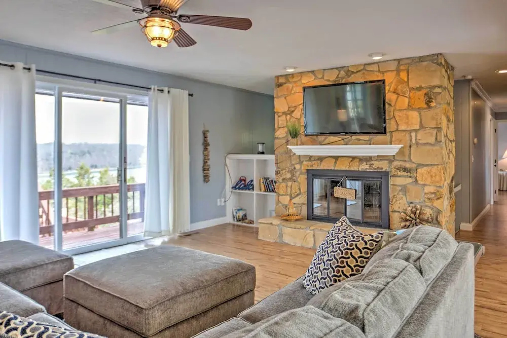 Monticello Home w/ Multi-level Deck on 2 Acres!