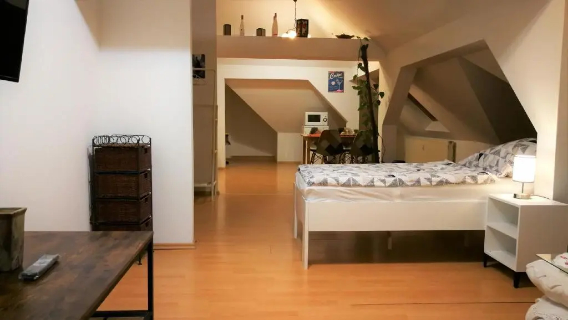Attic Oelsnitz am Hegebach mit Netflix und Parkplatz Self Check-in