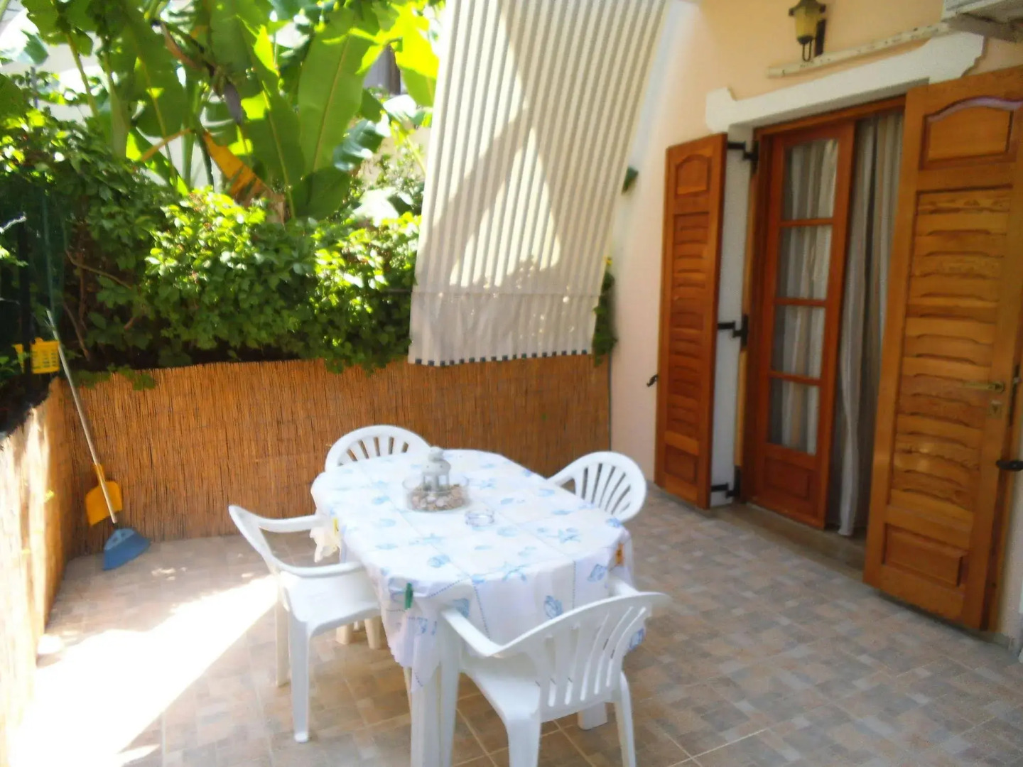 Villa Xenos Studios & Apartments