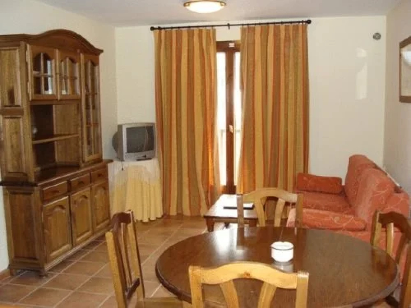 Aparthotel Hort de Popaire