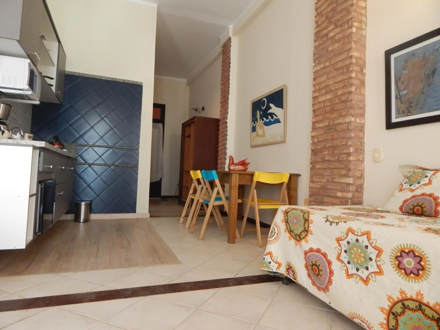 Solar do Carmo Suites & Apartments