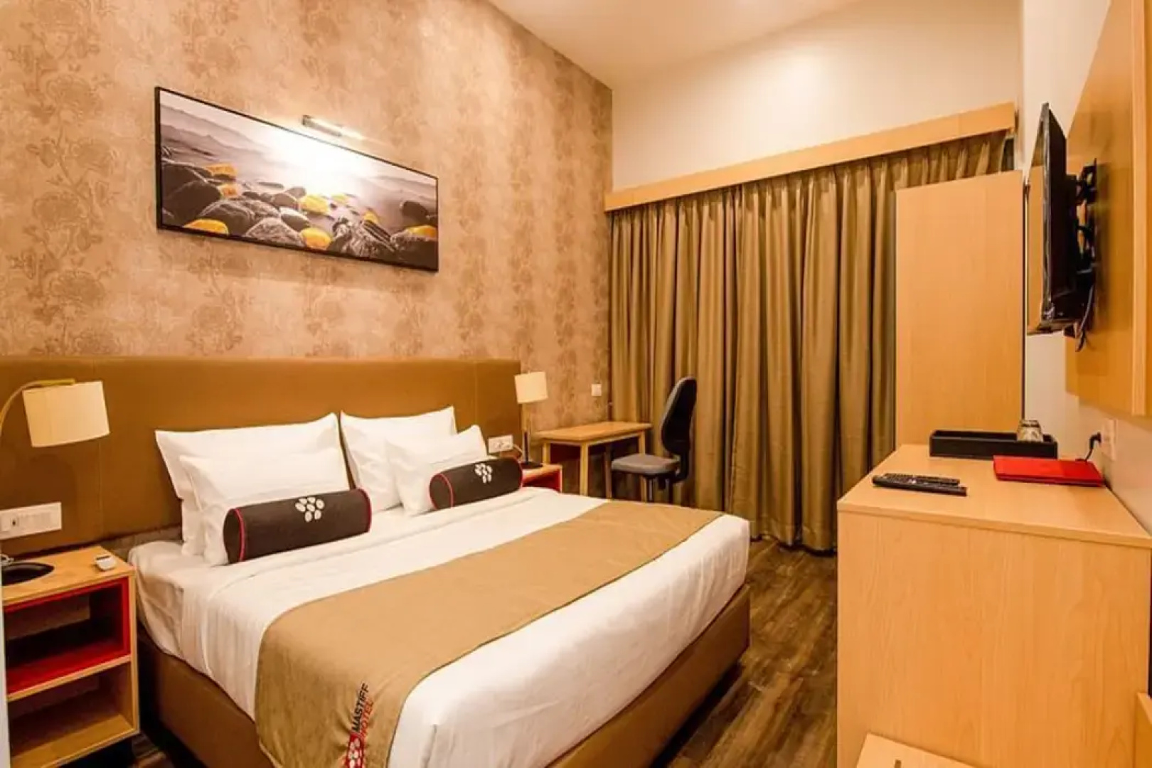 Mastiff Hotel Ankleshwar