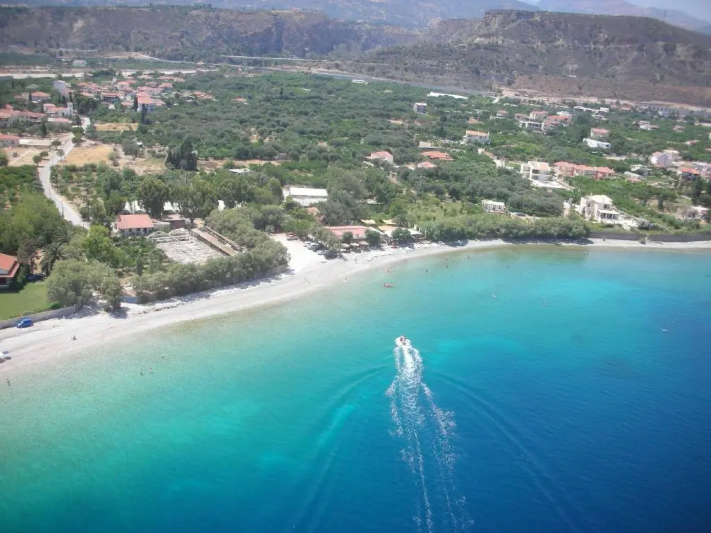 Nikos Holidays House