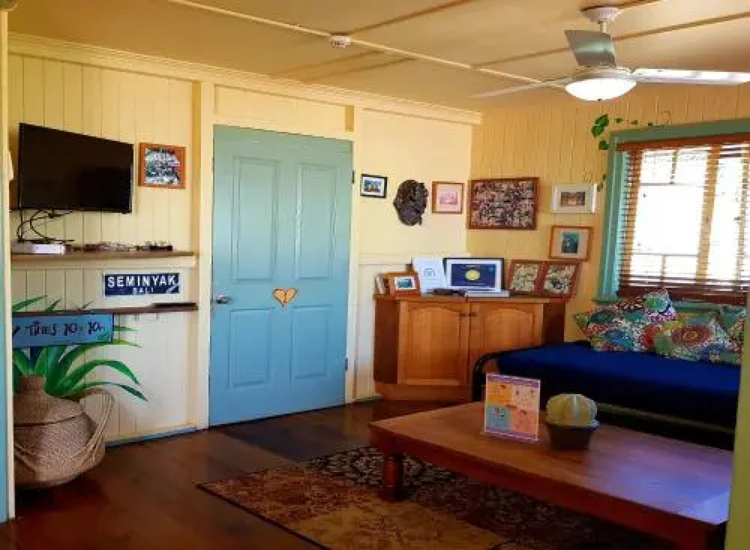 Tropic Days Backpackers