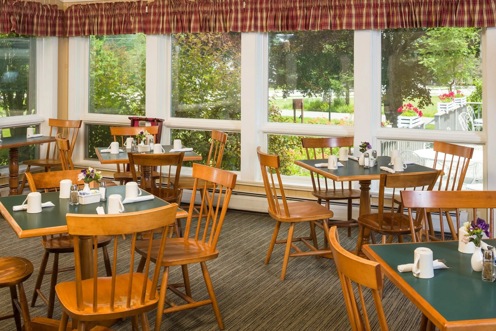 Bluebird Cady Hill Lodge