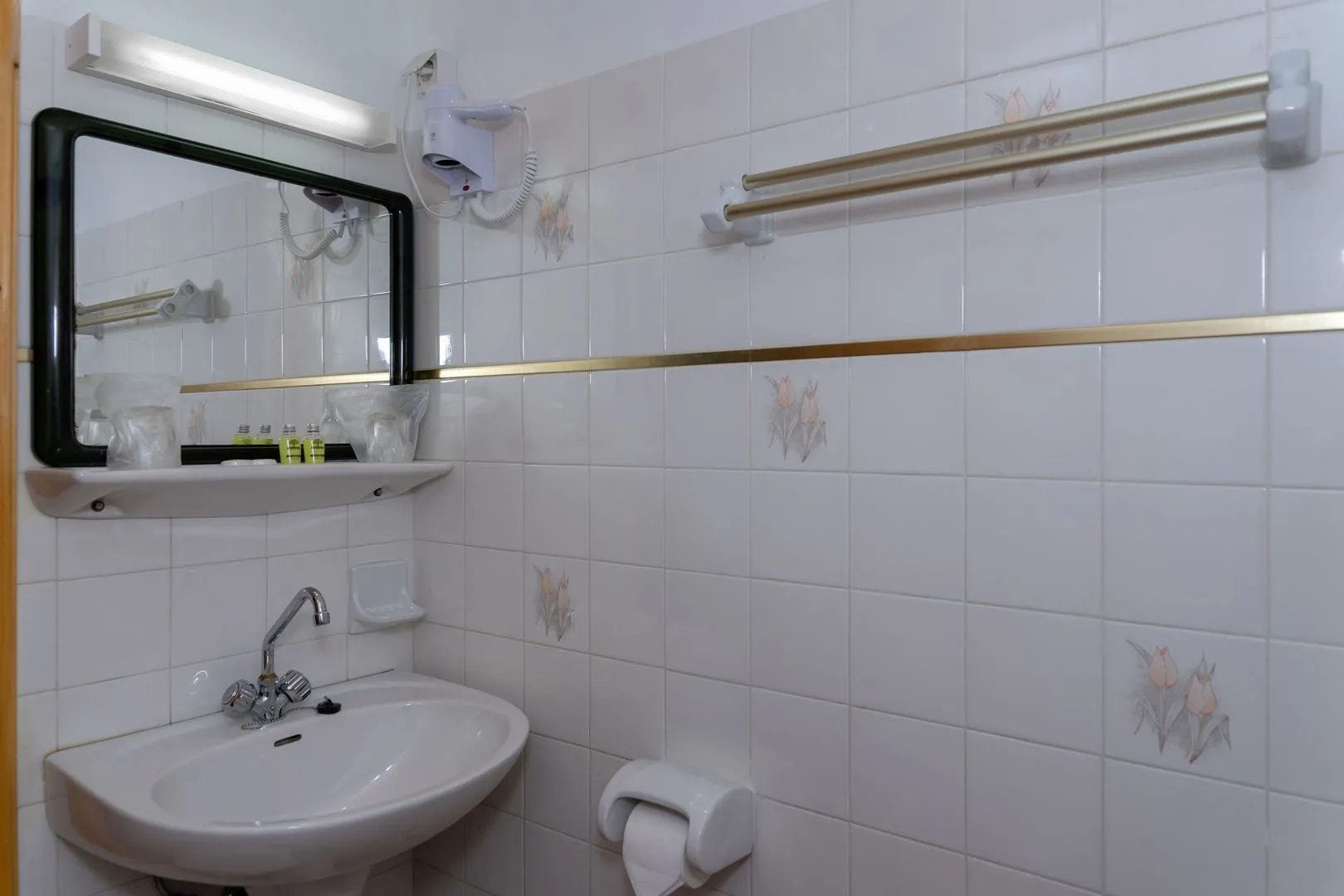 Kardamili Beach Hotel