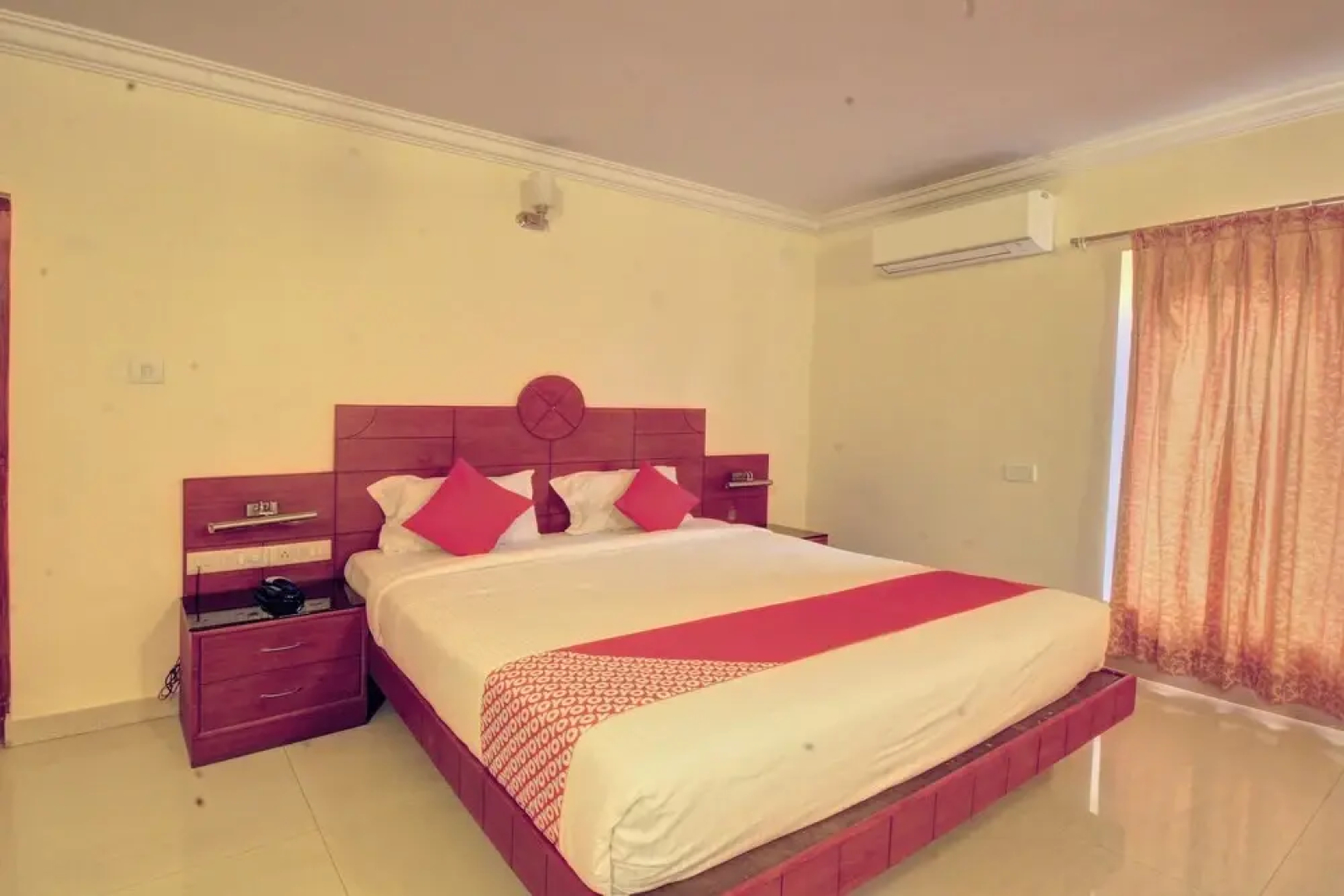 OYO 29625 Suvarna Regency