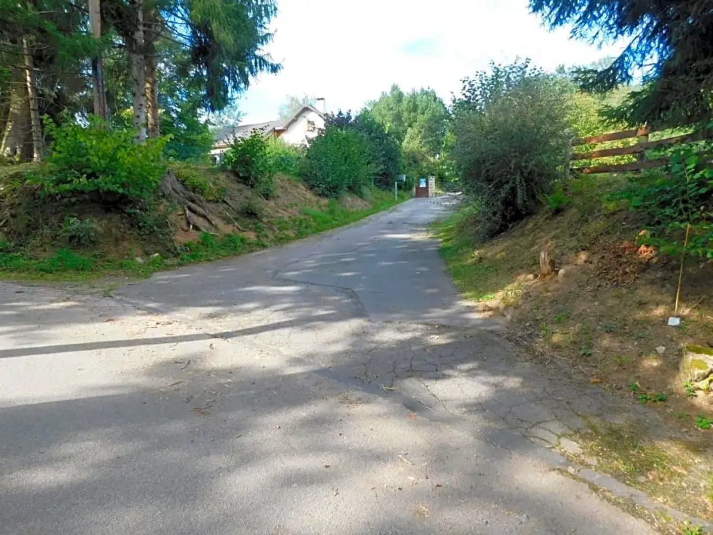 L'AMANDAURE
