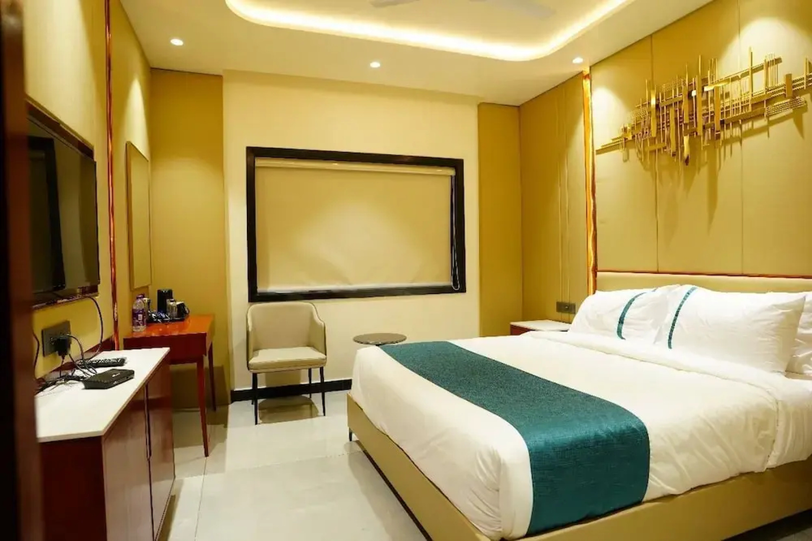 Hotel Shreyas Grand Ananthapur