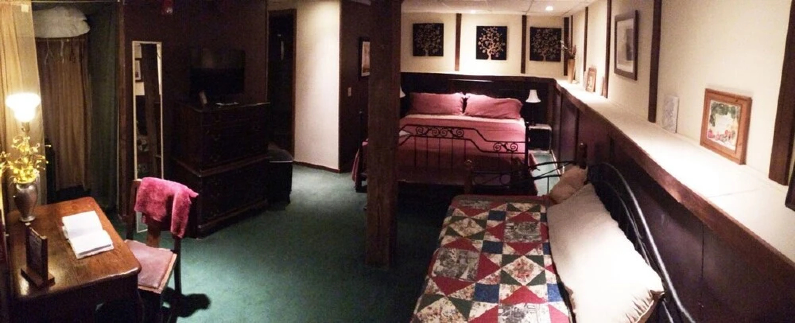 Whispering Pines Bed and Breakfast