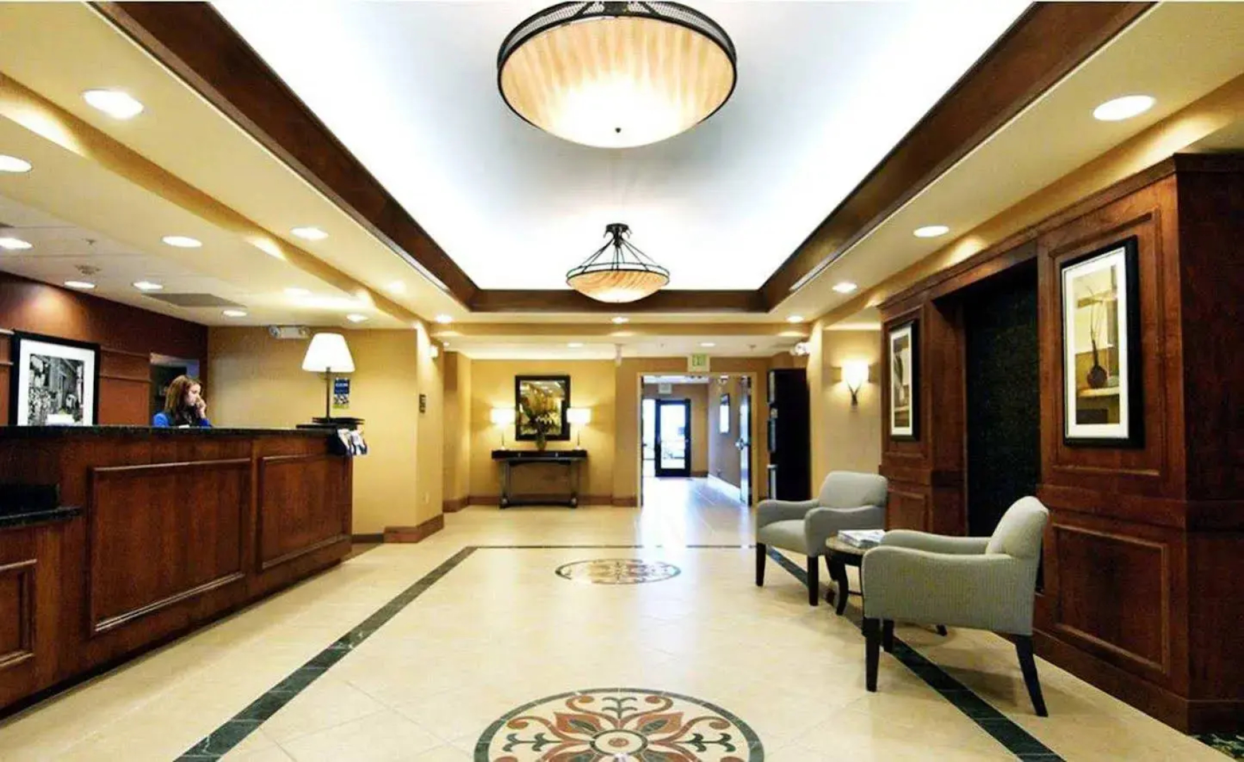 Hampton Inn & Suites Seal Beach