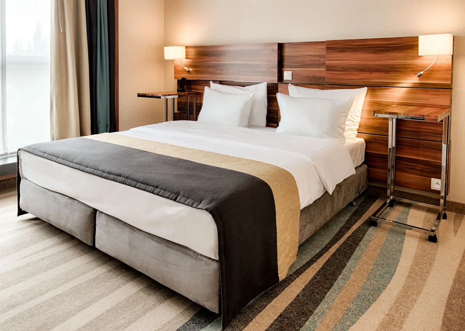 Warsaw Plaza Hotel