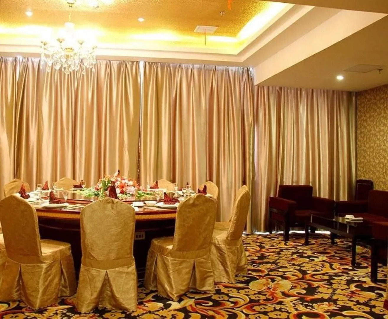 Jiujiang Jinyu International Hotel