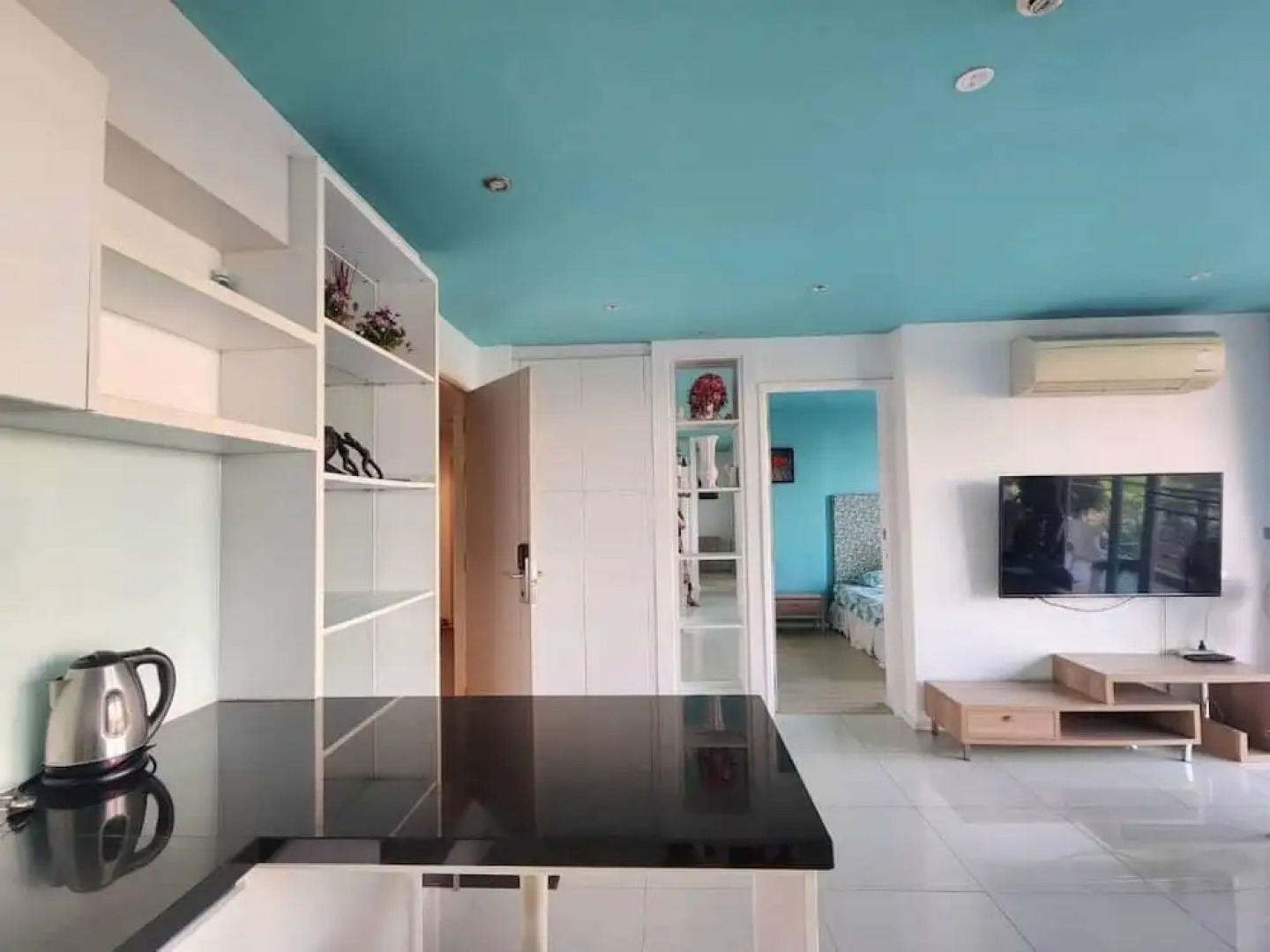 Atlantis Condo Pattaya by Panissara