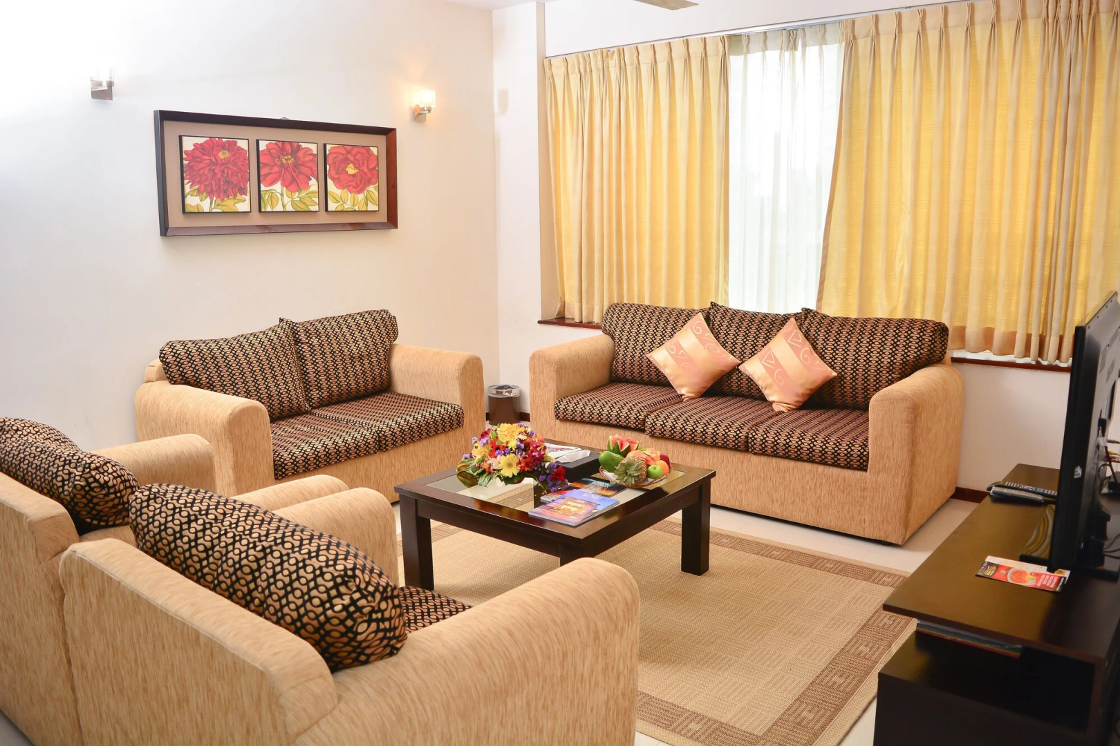 Unique Towers Luxury Boutique Suites