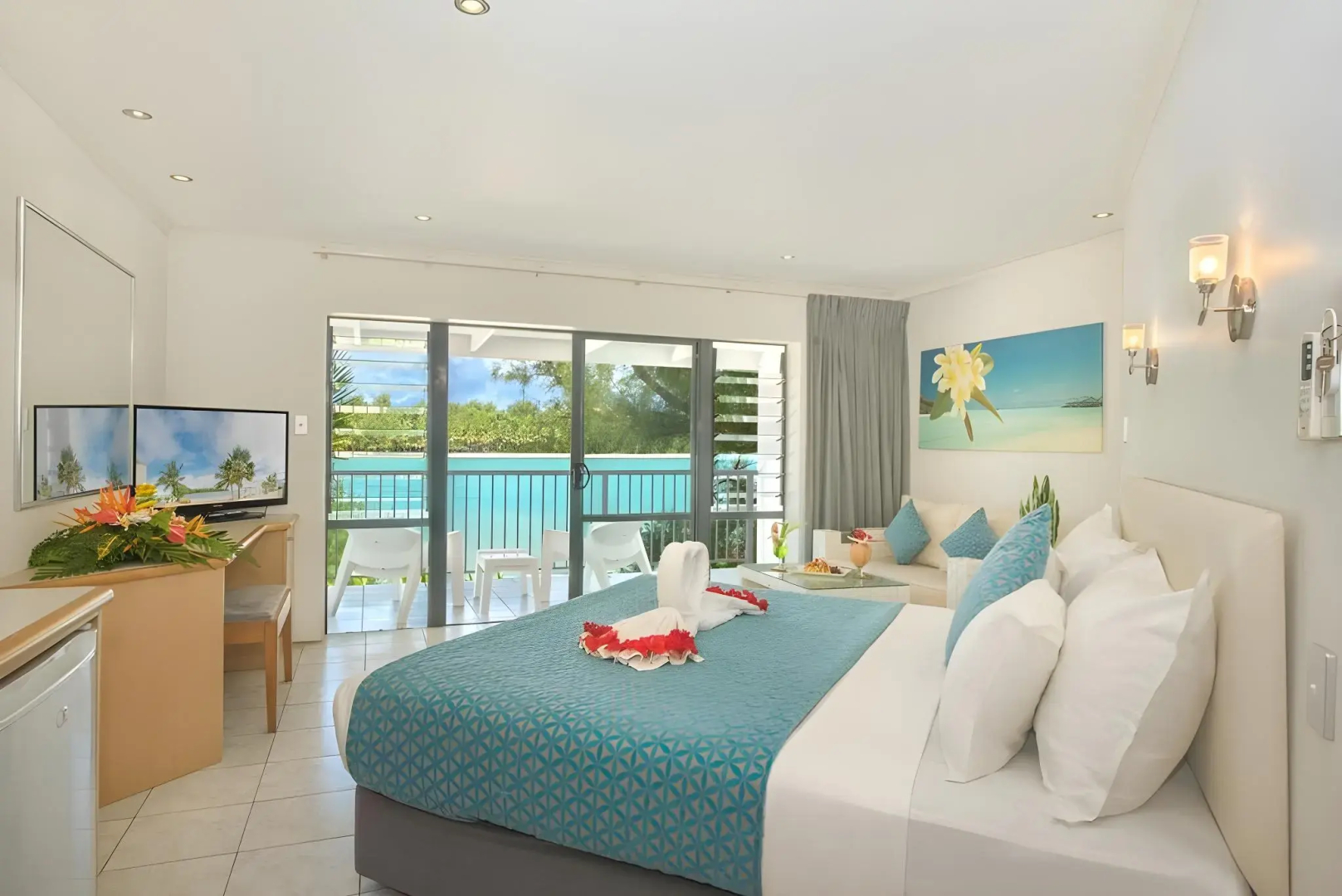 Muri Beach Club