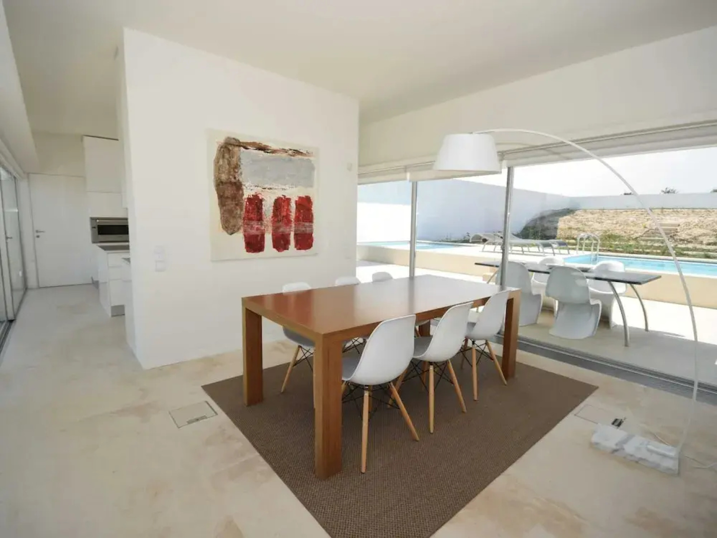 Morden Archictectural Villa In Lisbon