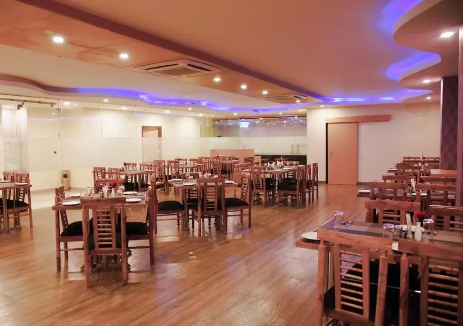 GenX Plaza Mughalsarai