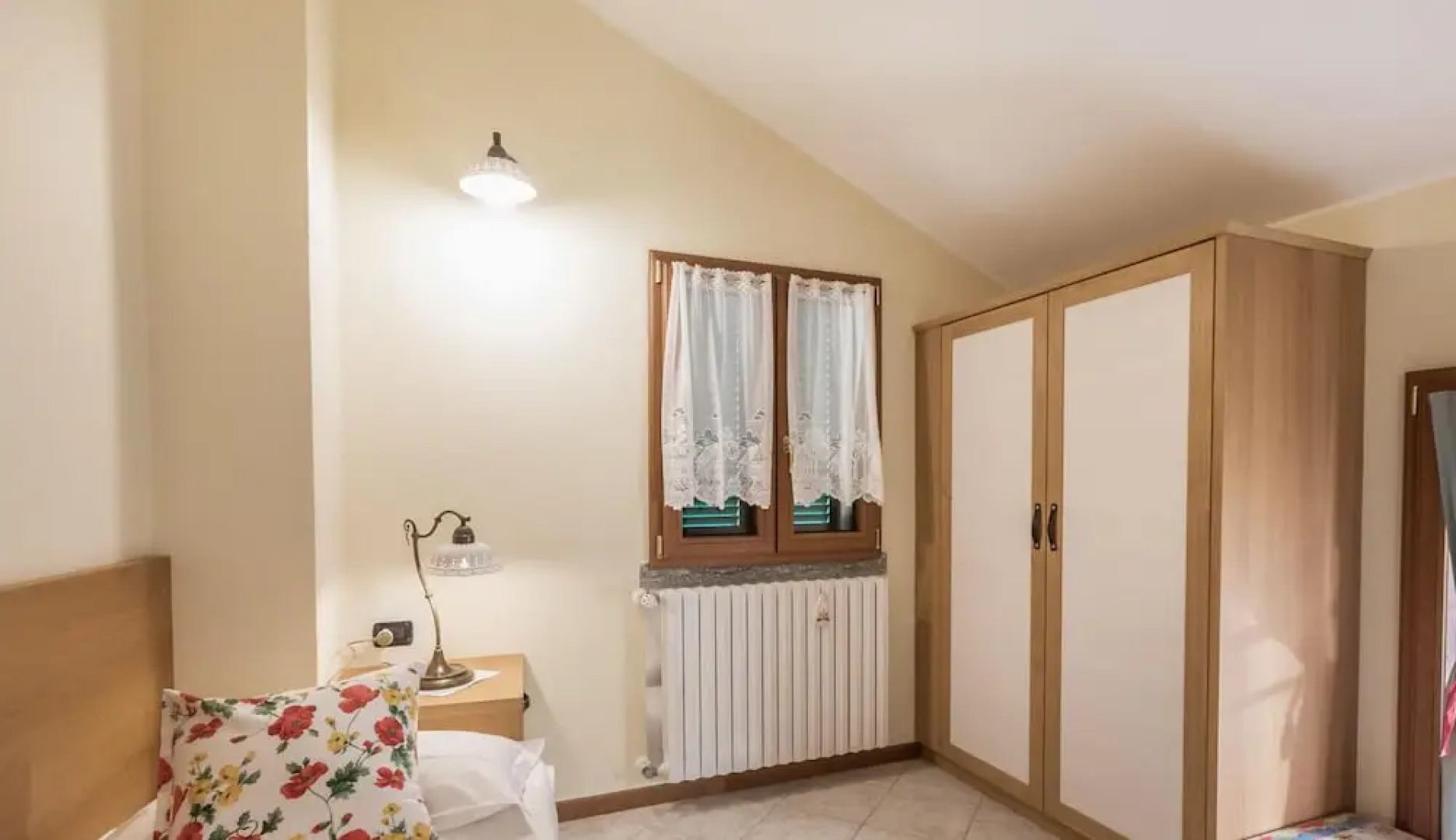 Easy Welcome Civenna Lake View