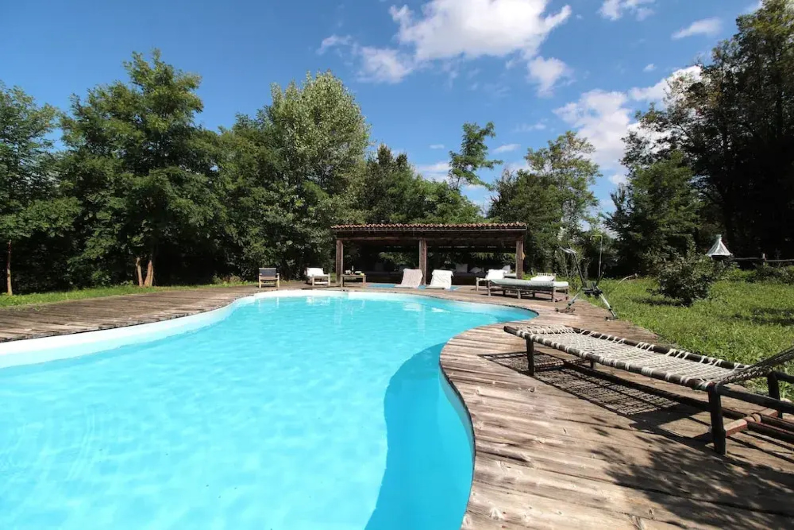 Villa Poggio Zucchino Pool Piacenza