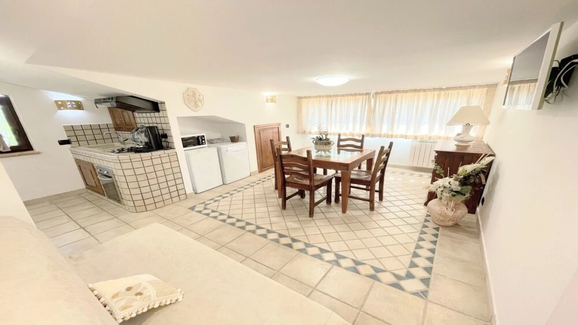 Exclusive Villa in Montefiascone -pool and Jacuzzi