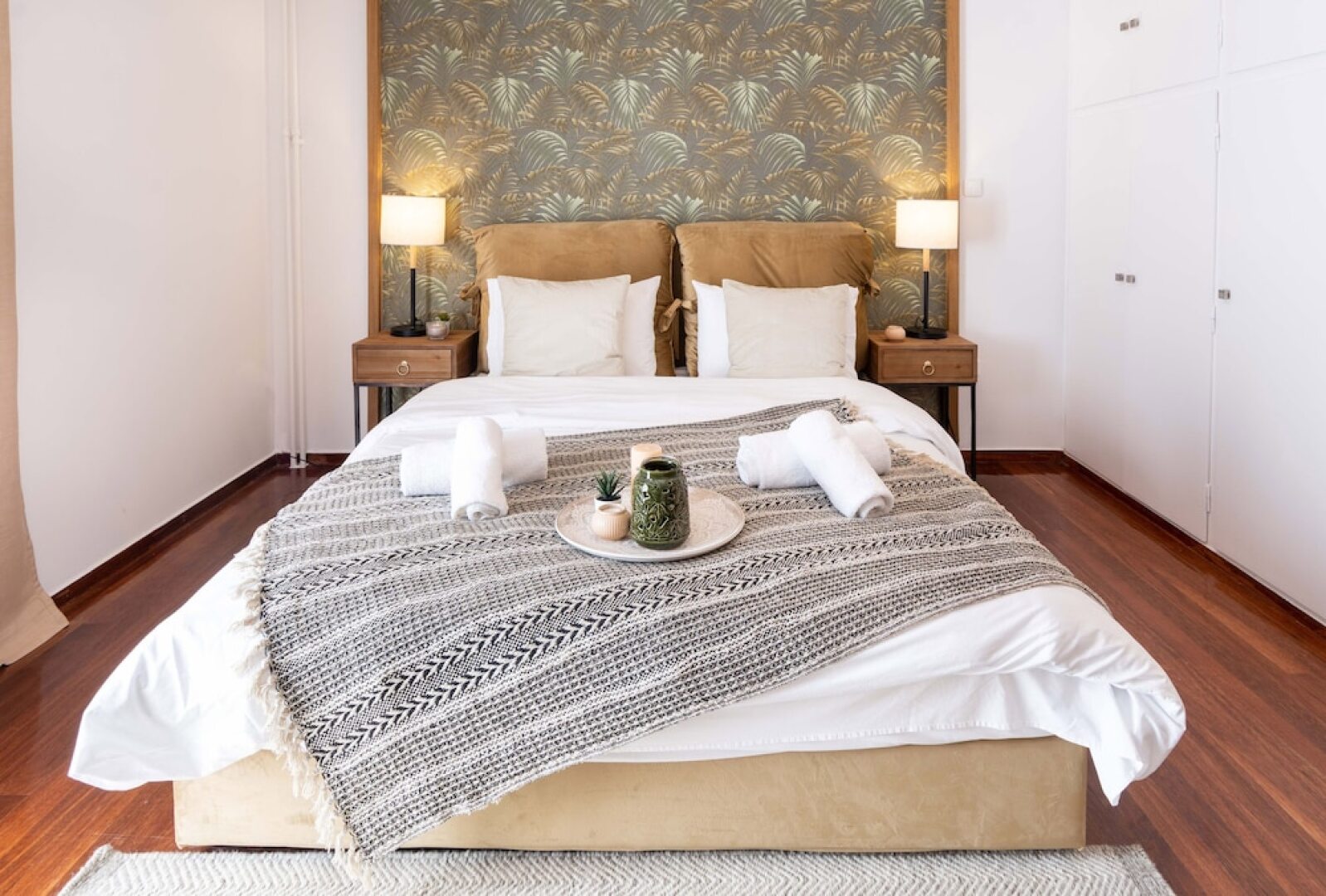 “Andy Warhol”studio close to the Athenian Riviera