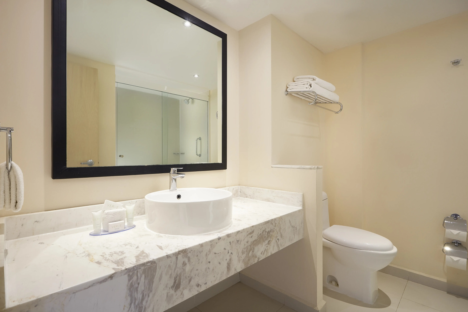 One Saltillo Aeropuerto