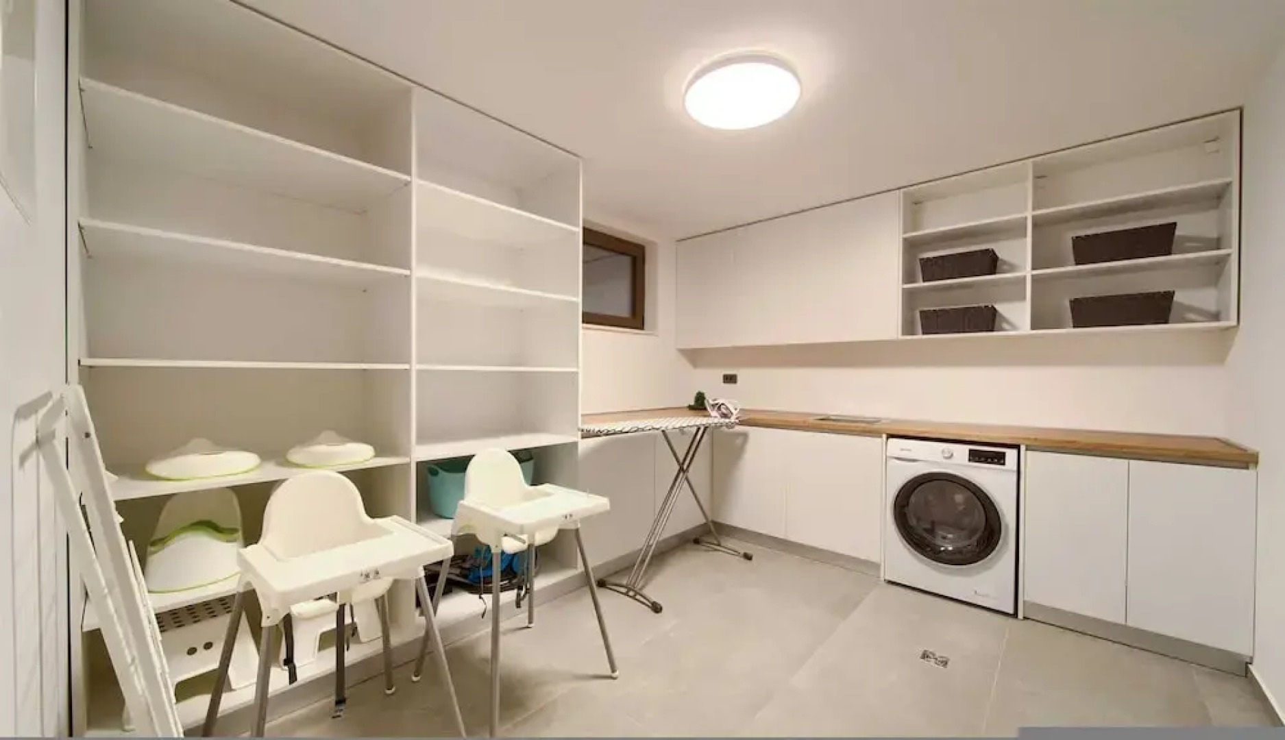 Villa Lady With Heated Pool Jacuzzi and Sauna