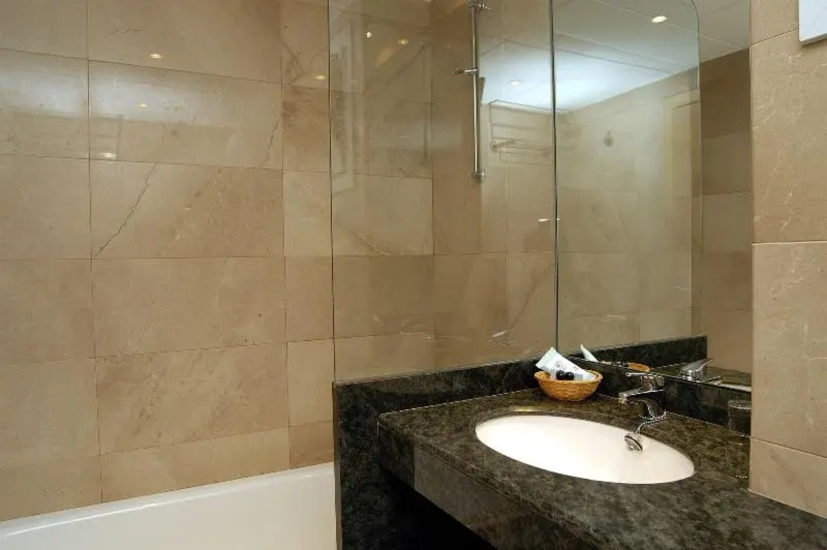 Canyelles Marina 3000