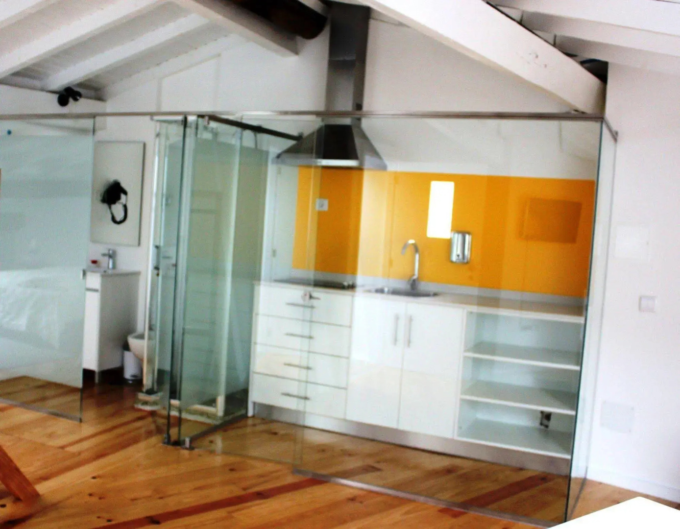 Trovador City Guest House