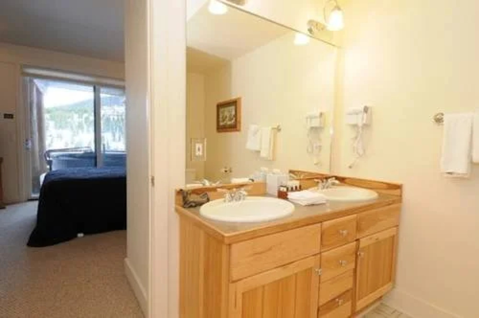 Saddle Ridge Townhomes