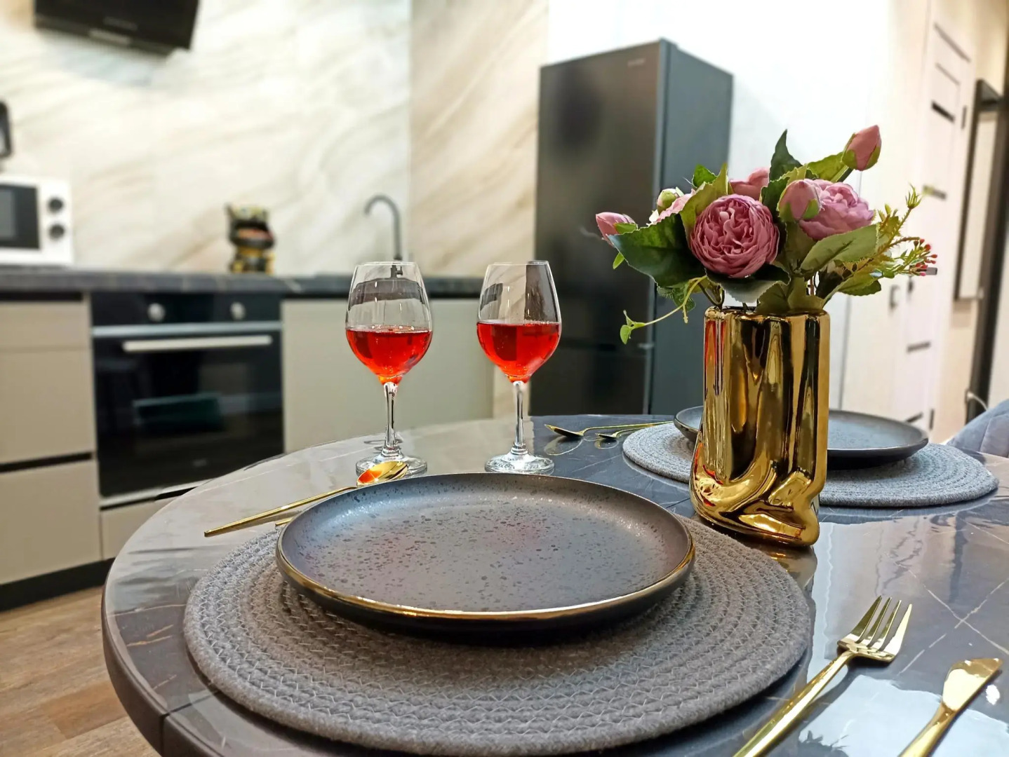 Апартаменты Все в гости на ул. 10 августа д. 87