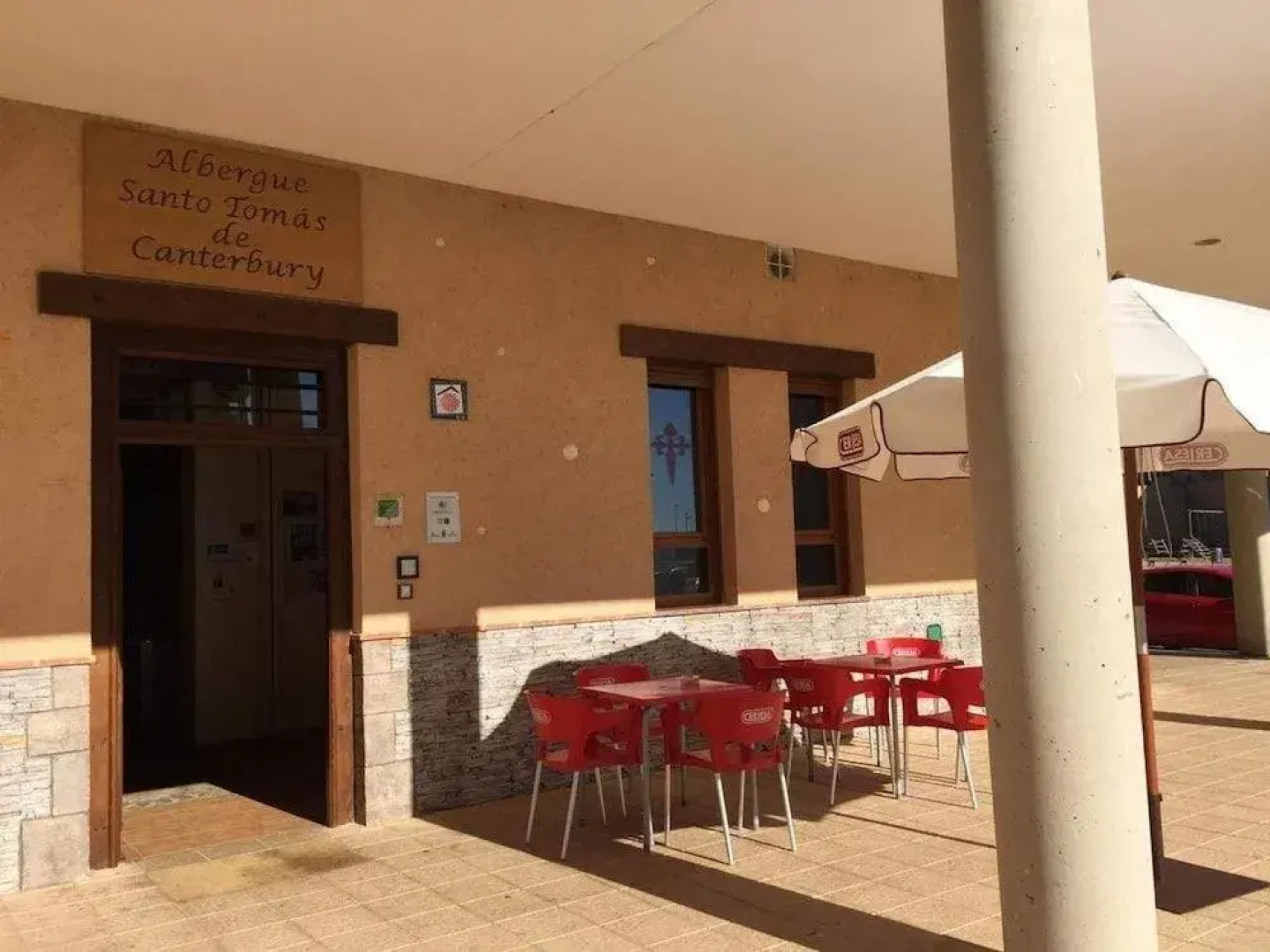 Albergue Santo Tomás de Canterbury - Hostel