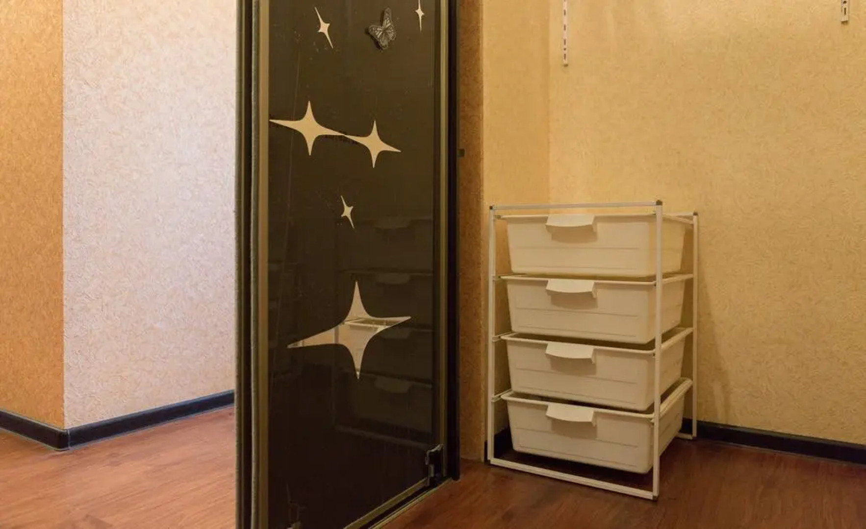 Уют Home (Хоум) на бульваре 60-летия Победы