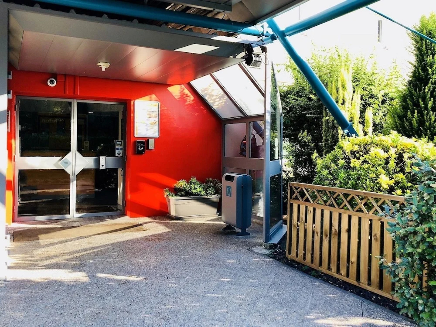 hotelF1 Geneve Ferney Airport