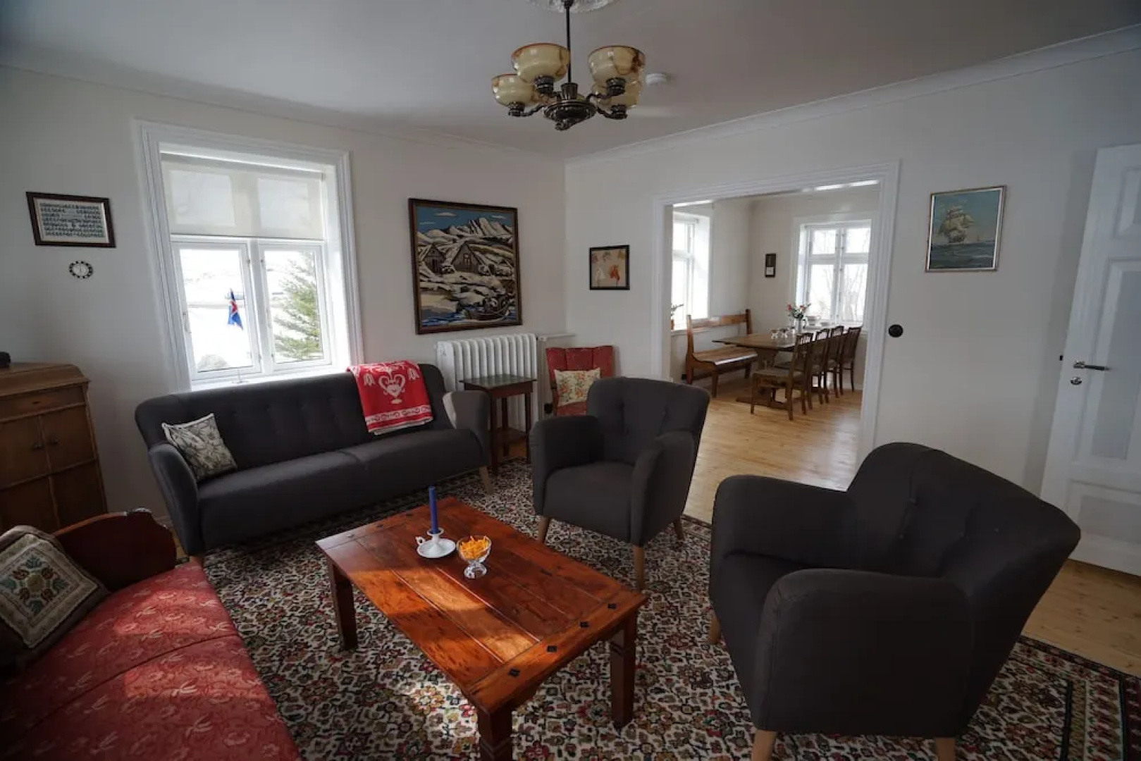 Karlsá Lodge