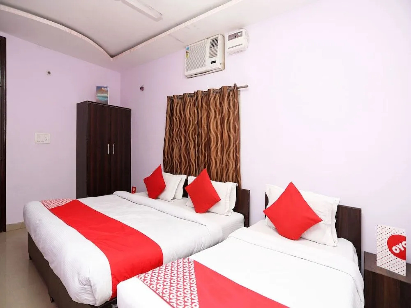OYO 14983 Gawala Ashram