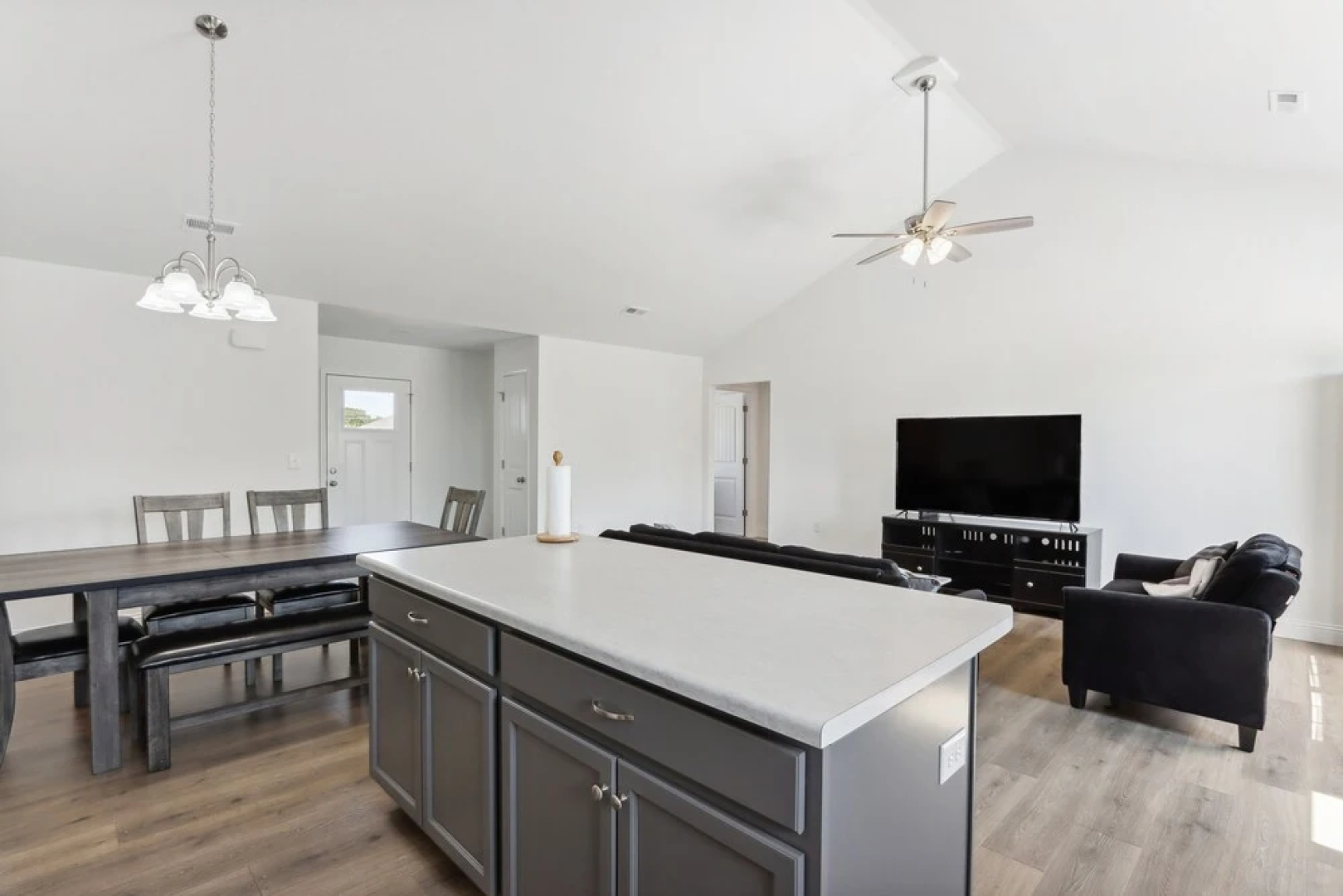 Charming St Robert Home Near Downtown Waynesville!