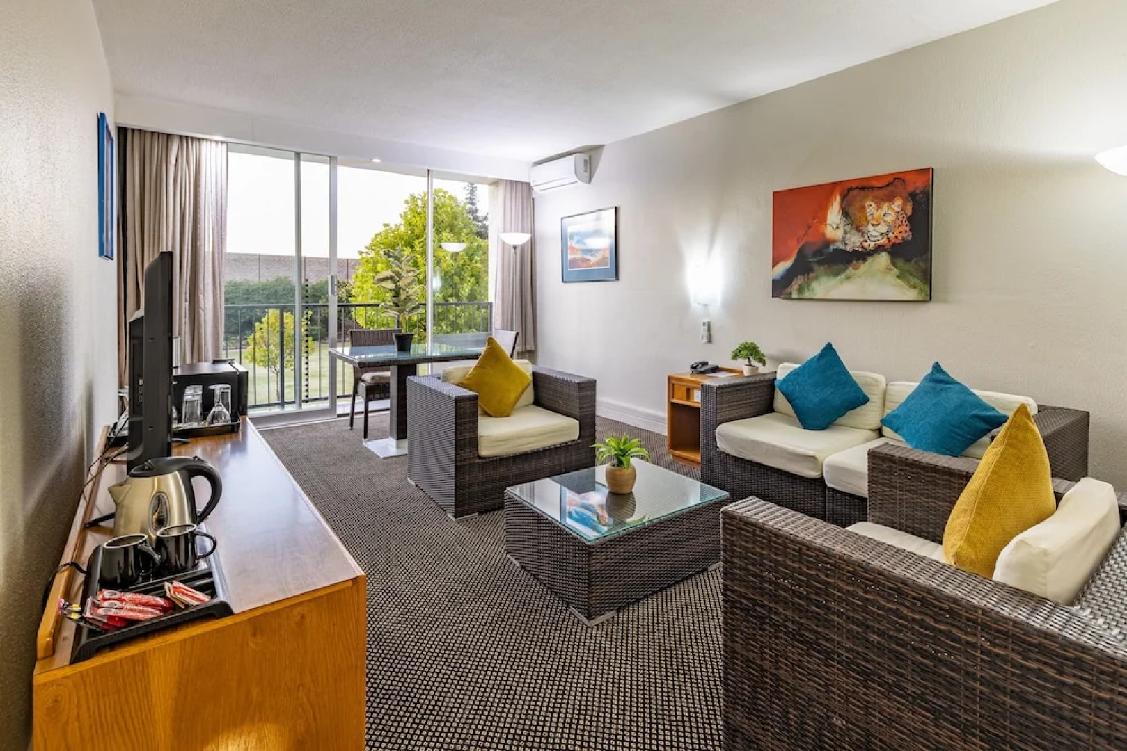 African Sky Hotels - Harrismith Inn