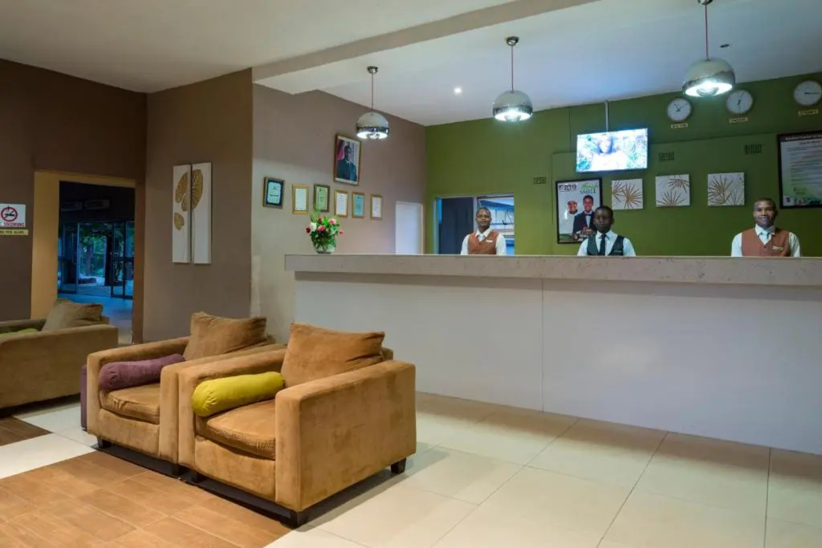 Kadoma Hotel And Conference Center