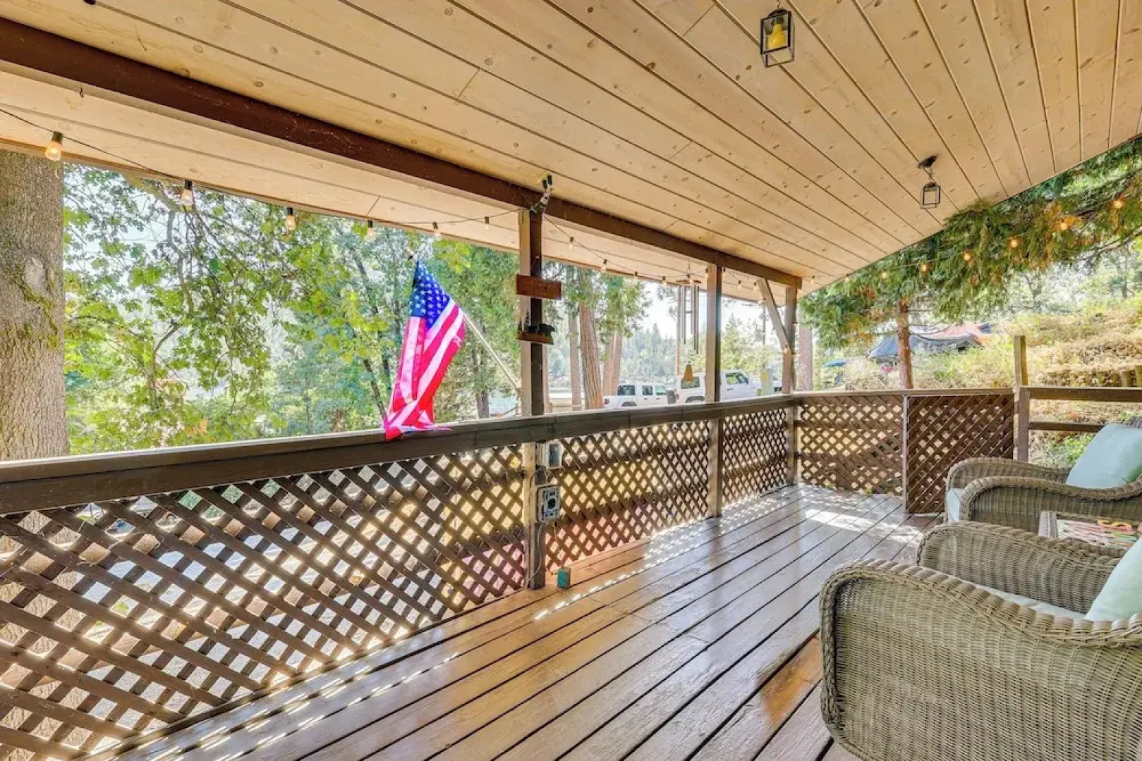 Walk to Marina: Central Bass Lake Studio w/ Deck!