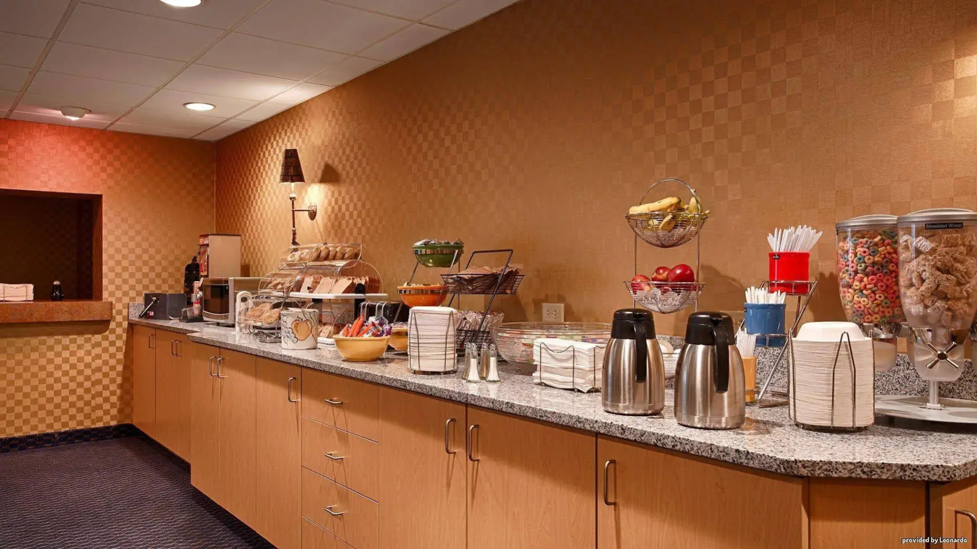 Best Western on the Avenue