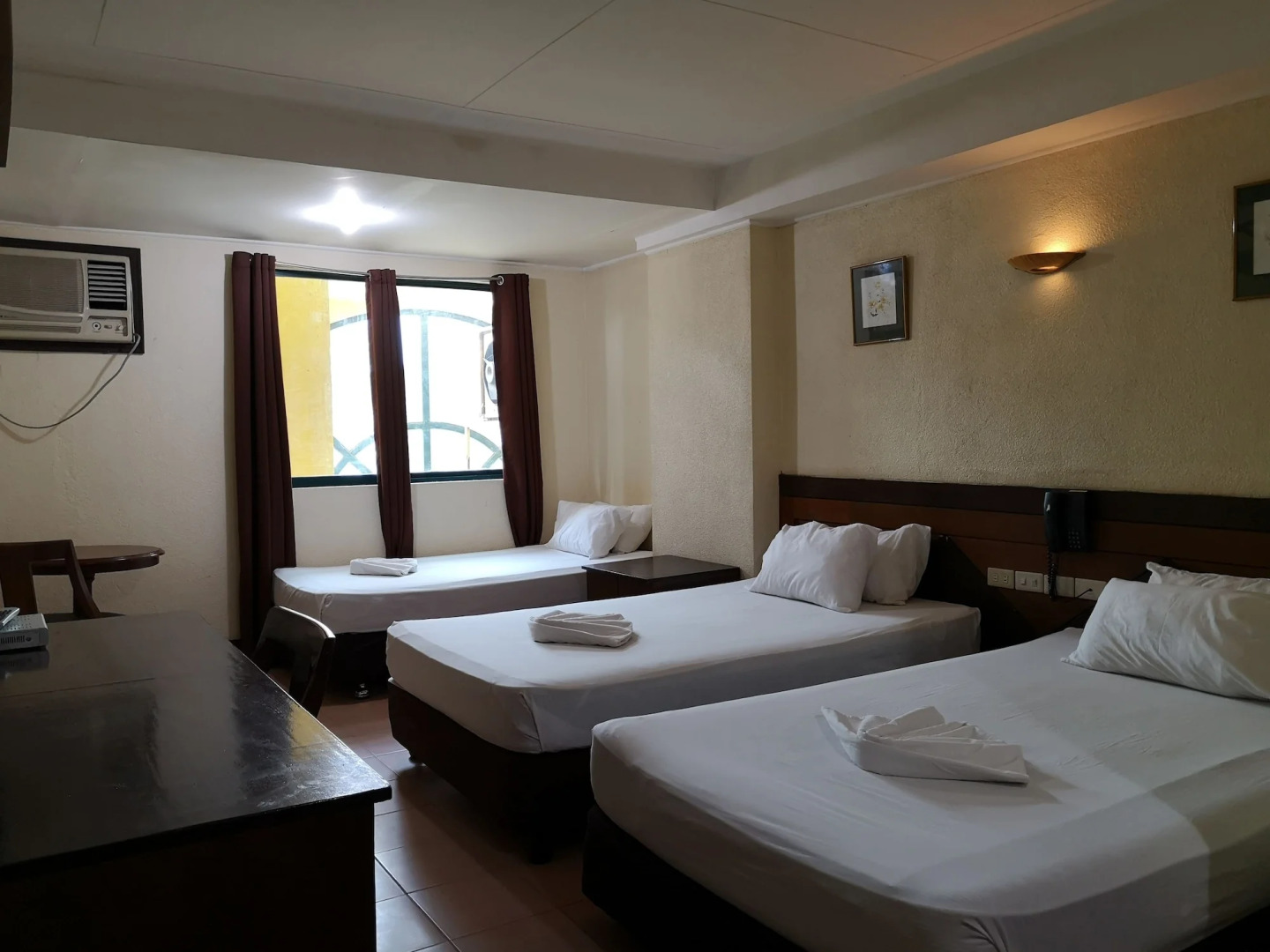 Country Village Hotel