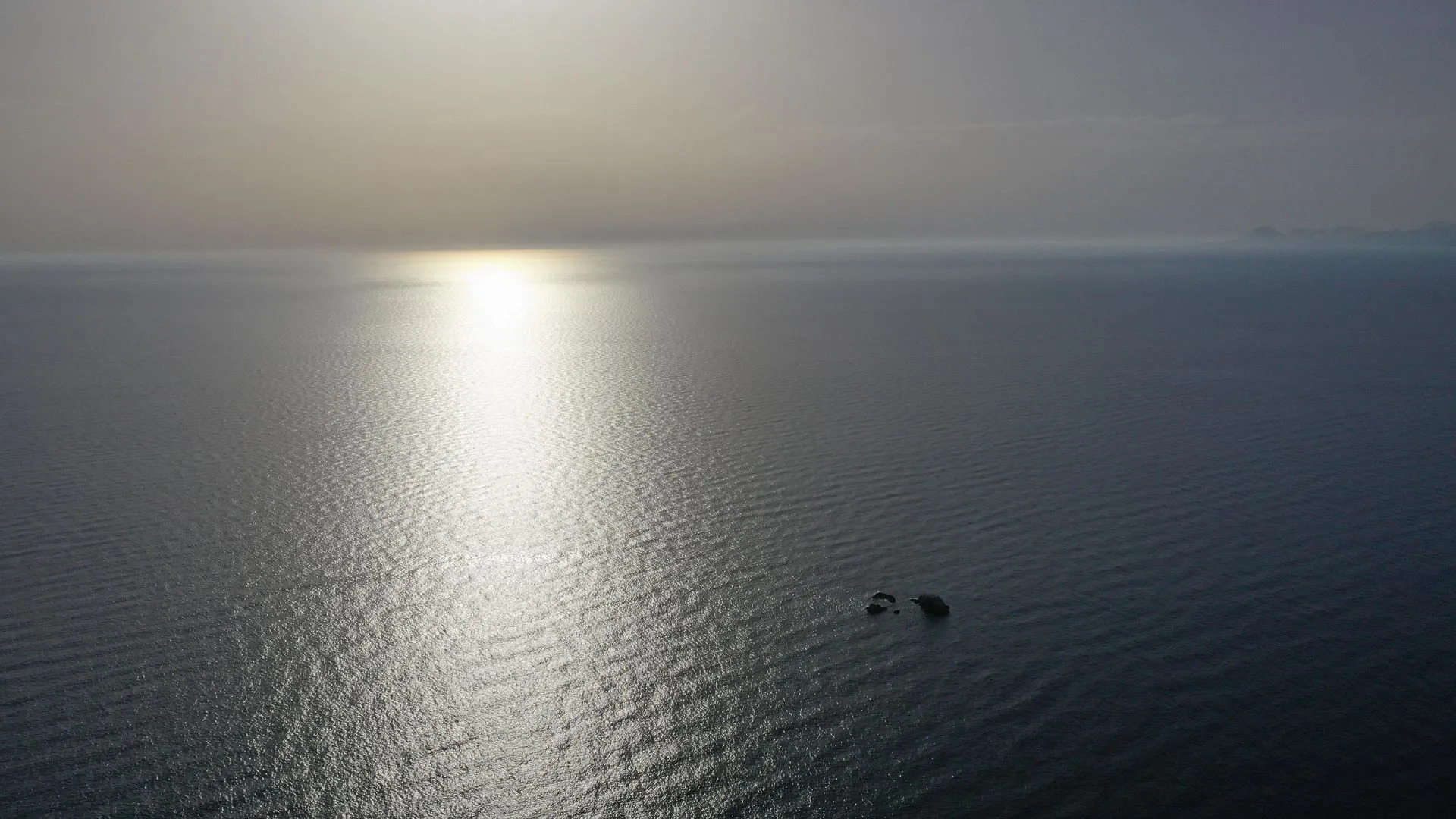 Bastas Hotel & Studios